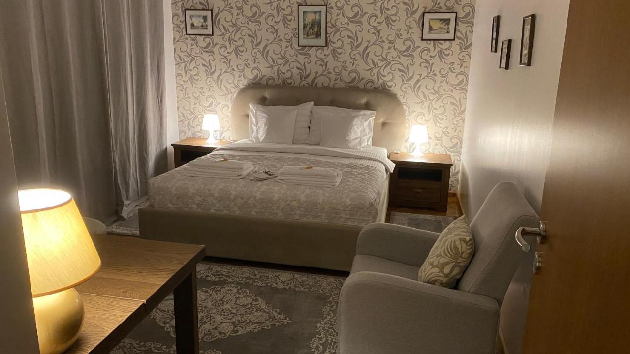 Old Town Apartment Ana Sibiu Buitenkant foto