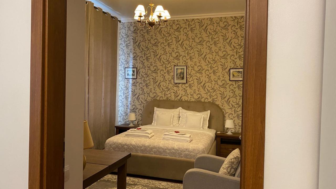Old Town Apartment Ana Sibiu Buitenkant foto